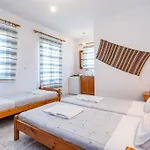 Platanakia Apartman Szkópelosz