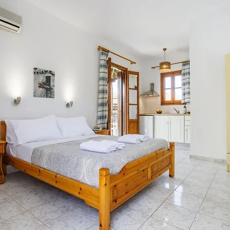 Platanakia Skopelos stad